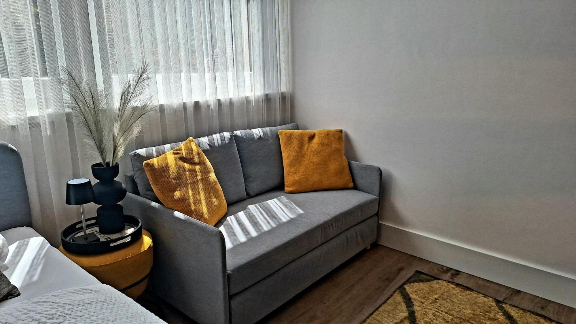 Szeged Starlight Yellow Apartment Екстериор снимка